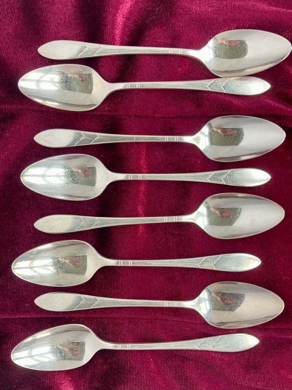 Set of 8 Lady Hamilton silver plated Teaspoons by Community 1932 Art Deco Vtg